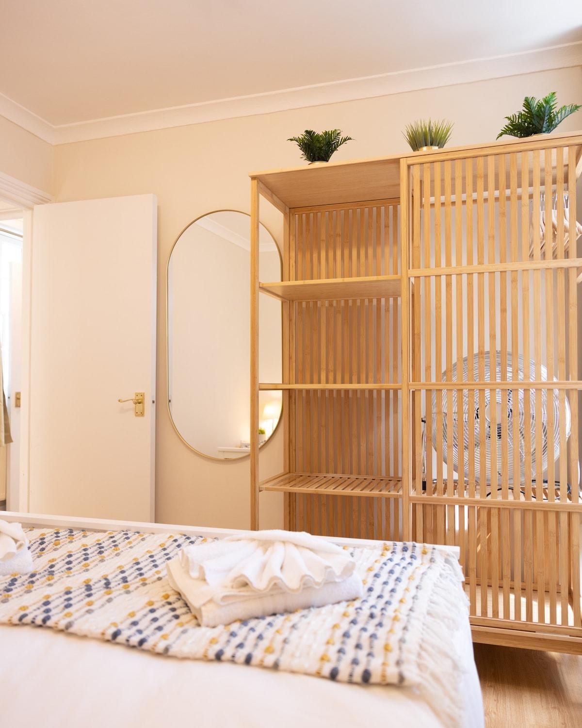Centre Hideaway 100m From Trafalgar Square Appartamento Londra