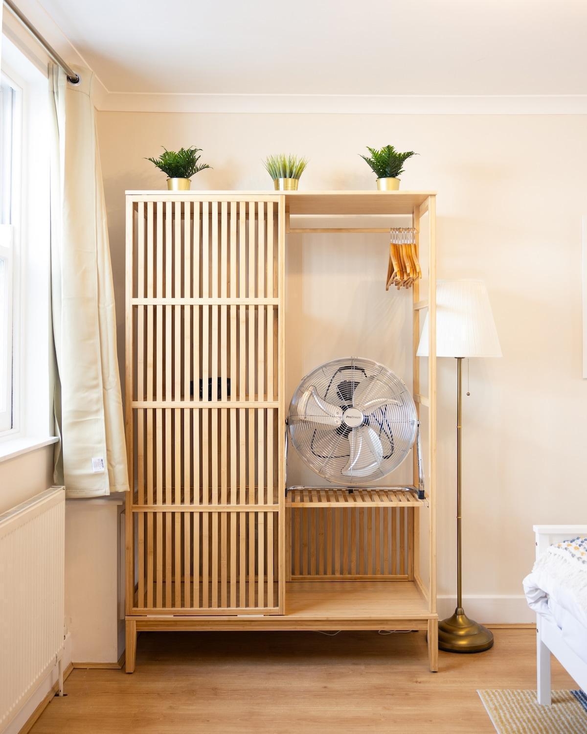 Centre Hideaway 100m From Trafalgar Square Appartamento Londra
